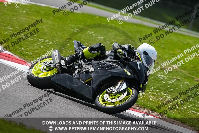 donington no limits trackday;donington park photographs;donington trackday photographs;no limits trackdays;peter wileman photography;trackday digital images;trackday photos